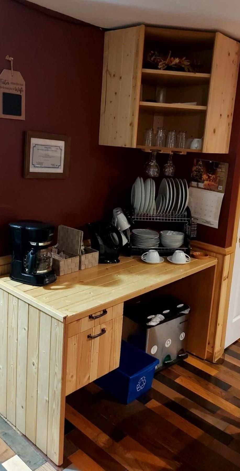 Gite Au P'Tit Bonheur B&B Coaticook Exteriör bild