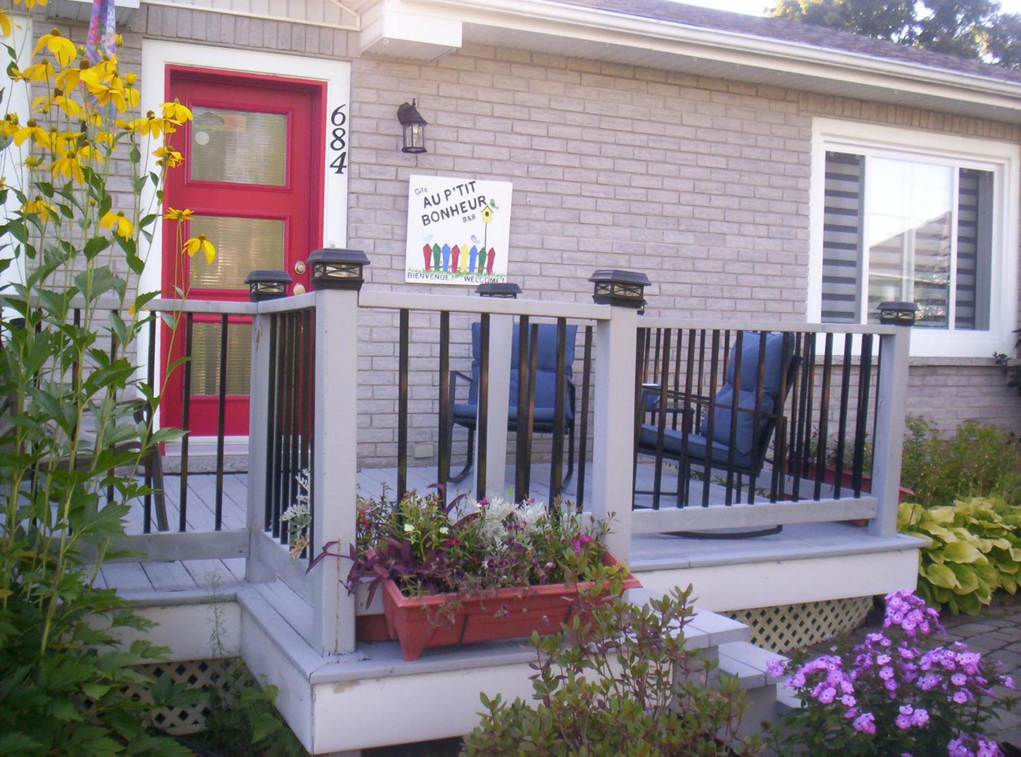 Gite Au P'Tit Bonheur B&B Coaticook Exteriör bild